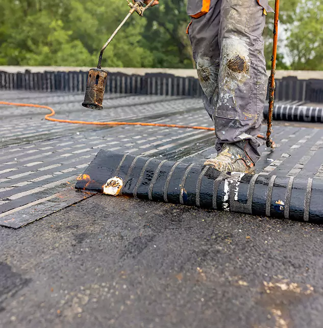 Trusted Membrane Leak Repair: Sealing Oak Forest's Flat Roofs Against Water Intrusion