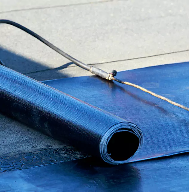 Expert Rubberized Roof Patch Solutions: Restoring Oak Forest's Flat Roofs to Peak Performance