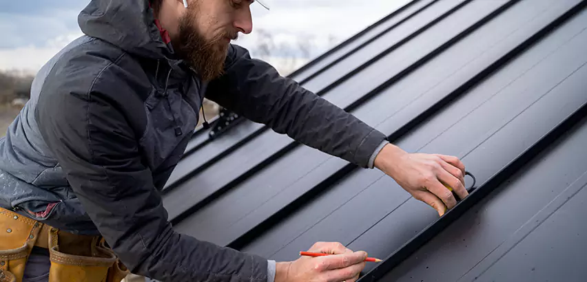 Professional Steel Roof Repair Services in Oak Forest, IL