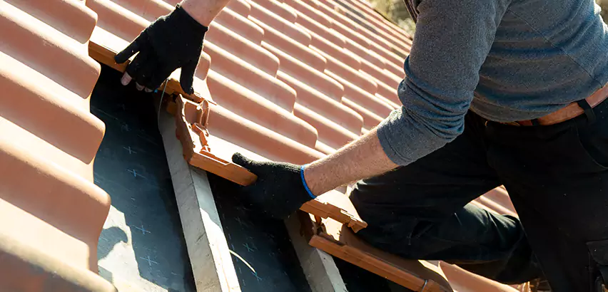 Professional Tile Roof Restoration Services in Oak Forest, IL