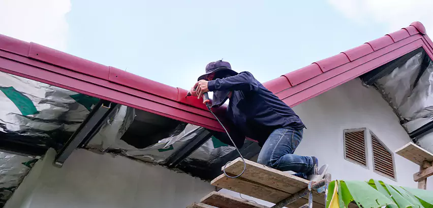 Rain Gutter Repair in Oak Forest