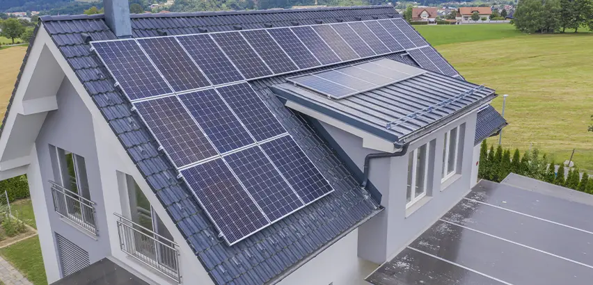 Residential Solar Roof Installation in Oak Forest