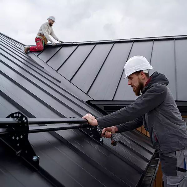 Why Oak Forest Property Owners Choose Oak Forest Roofing Pro for Metal Roof Repair?