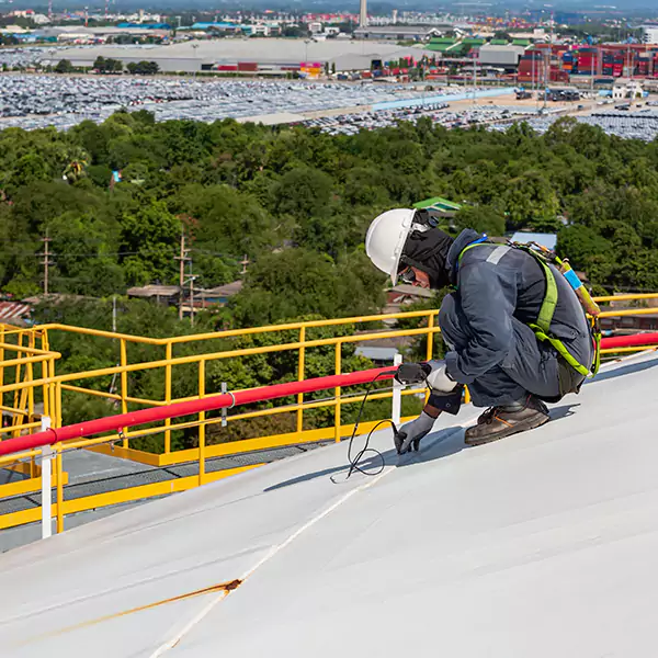 Why Oak Forest Roofing Pro Is Oak Forest's Trusted TPO Roofing Team?